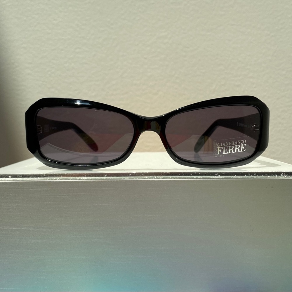 Vintage Gianfranco Ferre Black Sunglasses